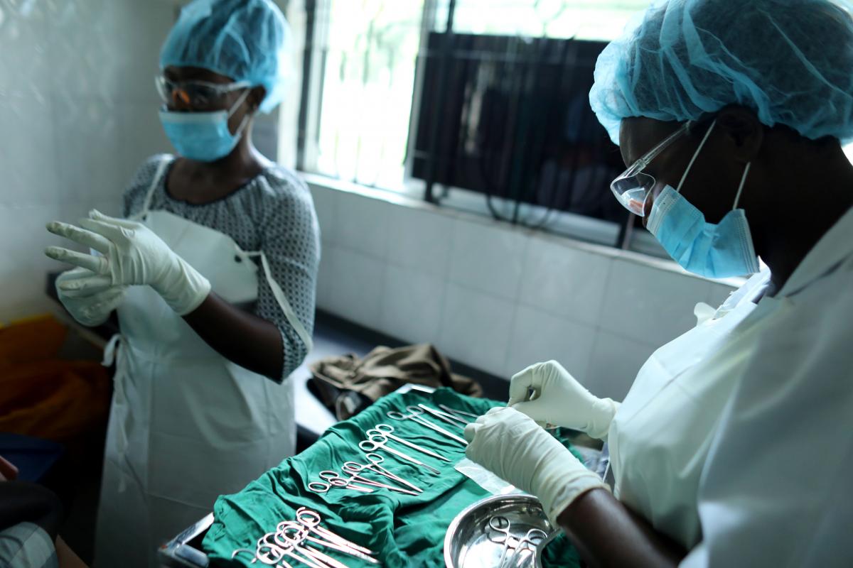 Imelda prepares to perform the procedure