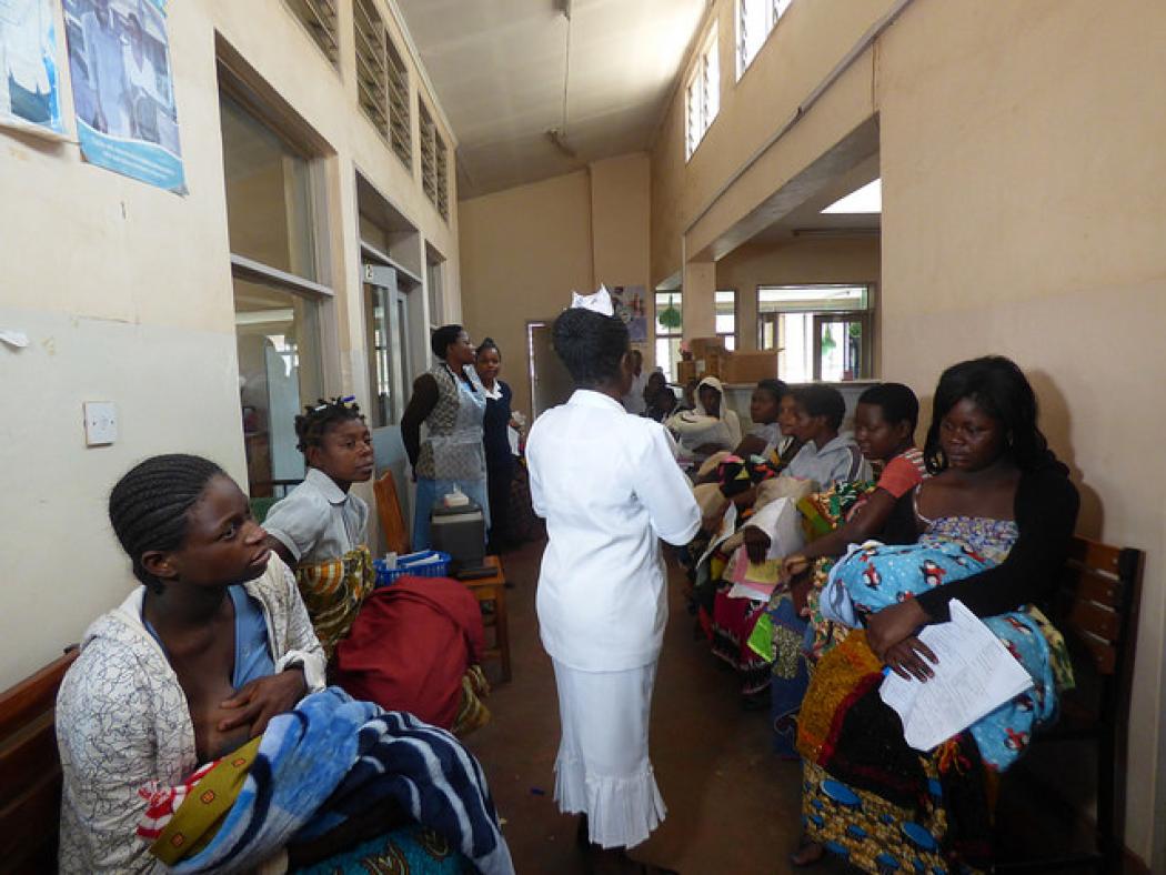 A midwife providing postnatal health education to mothers. Photo Courtesy of White Ribbon Alliance.