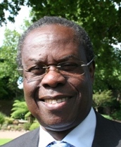 Professor Francis Omaswa, Pauline Muhuhu Award. Photo credit: USAID