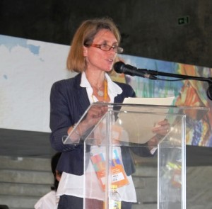 IntraHealth International Senior Vice President Rebecca Kohler delivers IntraHealth's commitment at the Third Global Forum on Human Resources for Health in Recife, Brazil, in November 2013.