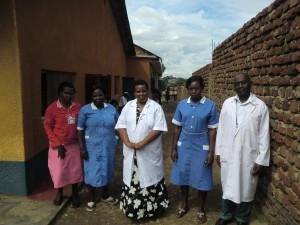 Sister Hellen Nkojo and her staff Photo credit: Sayaka Koseki 